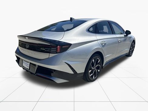 Used 2024 Hyundai Sonata SEL image 9