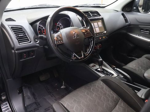 Used 2021 Mitsubishi Outlander Sport ES image 17