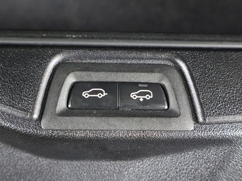 Used 2024 BMW X7 xDrive40i w/ Executive Package AWD/4WD image 27