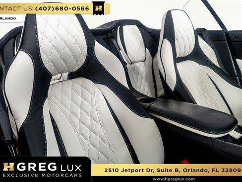 Used 2017 Aston Martin Vanquish S image 47