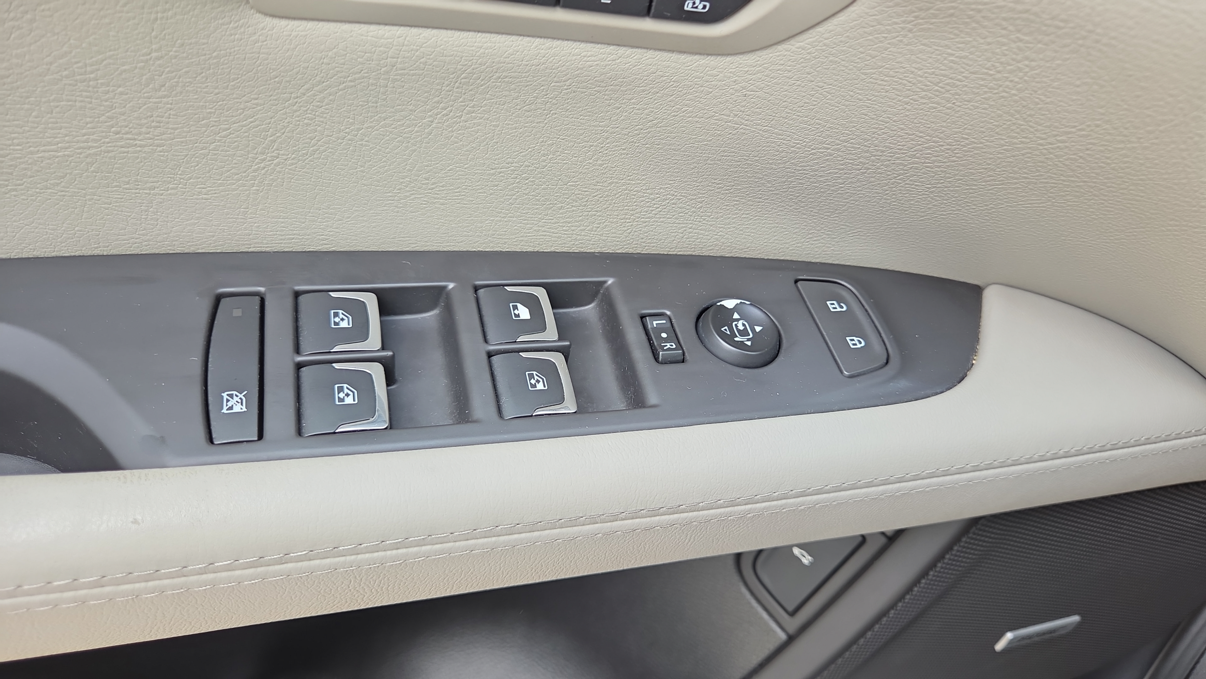 Used 2018 Cadillac CT6 Luxury RWD image 31