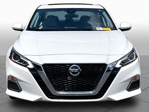 Used 2021 Nissan Altima 2.5 SV w/ SV Premium Package FWD image 4