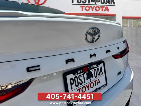 Used 2025 Toyota Camry SE FWD image 44