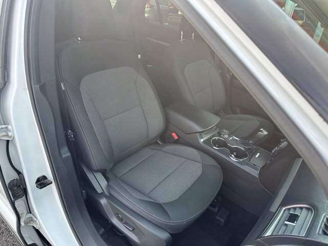 Used 2019 Ford Explorer XLT w/ Equipment Group 201A AWD/4WD image 11