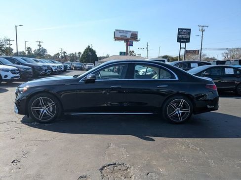 Used 2025 Mercedes-Benz E 350 Sedan image 7