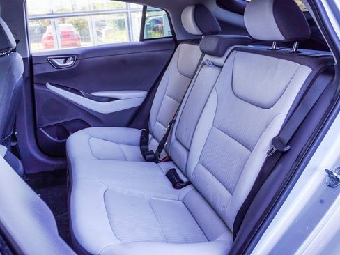 Used 2022 Hyundai Ioniq SEL image 20