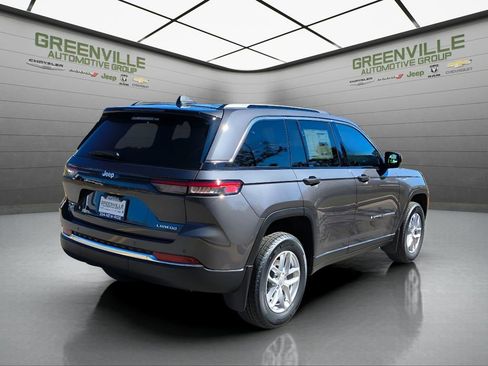 New 2025 Jeep Grand Cherokee Laredo X w/ Luxury Tech Group I image 8