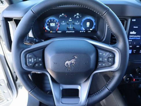 New 2025 Ford Bronco Big Bend image 3