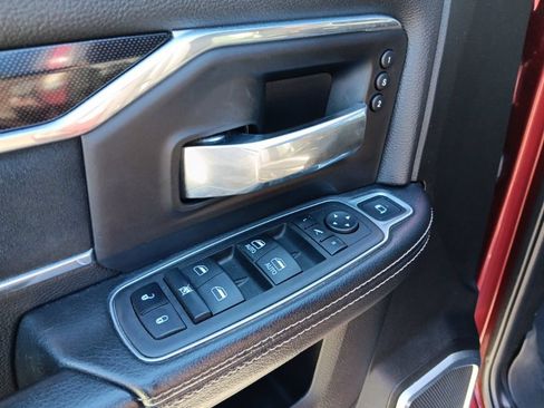 Used 2022 RAM 2500 Laramie w/ Night Edition AWD/4WD image 28