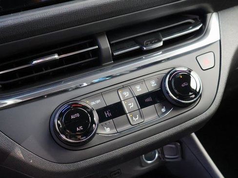 New 2025 Buick Envista Preferred w/ Convenience I Package image 21