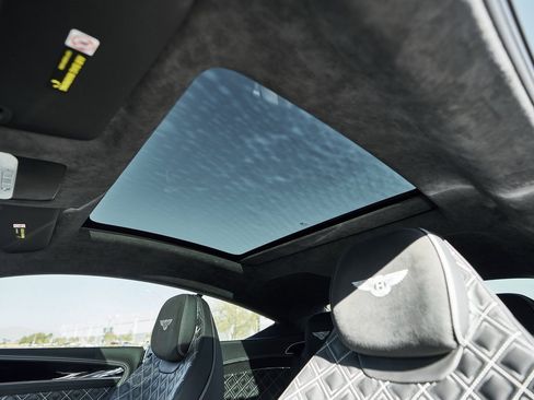 Used 2023 Bentley Continental GT Speed image 39