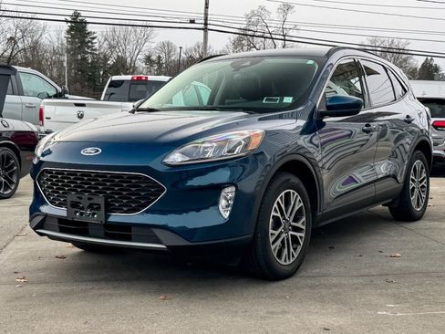 Used 2020 Ford Escape SEL image 7