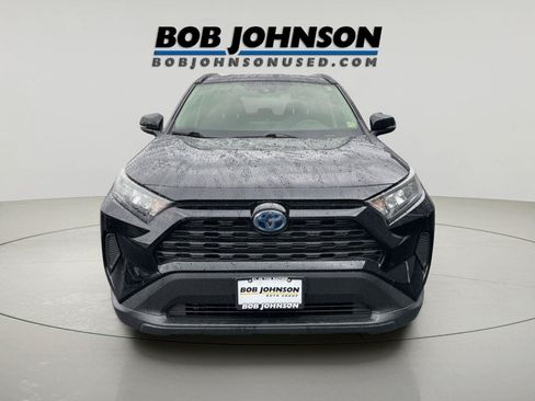 Used 2019 Toyota RAV4 LE AWD/4WD image 8