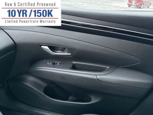 Used 2023 Hyundai Santa Cruz SE image 23