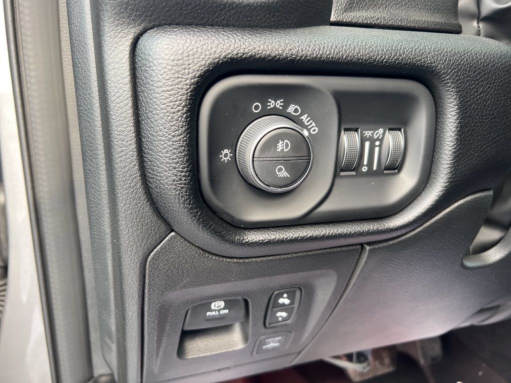 New 2026 RAM 1500 Big Horn AWD/4WD image 25