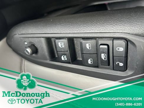Used 2023 Jeep Compass Limited AWD/4WD image 18