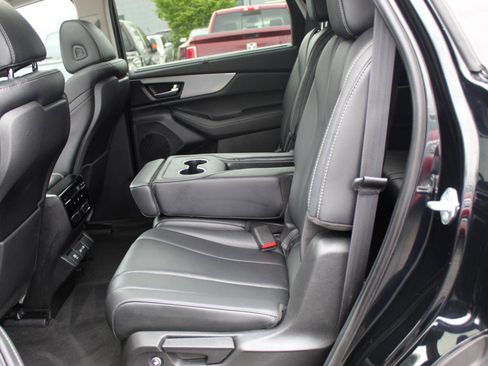 Used 2024 Acura MDX SH-AWD w/ Technology Package image 13
