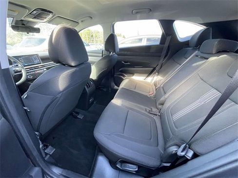 Certified 2025 Hyundai Tucson SEL image 10