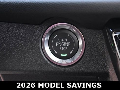 New 2026 Chevrolet Traverse RS w/ LPO, Floor Liner Package image 32