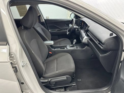 Used 2024 Hyundai Kona SEL AWD/4WD image 14