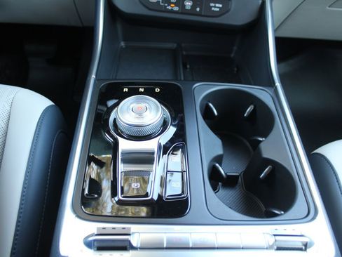 New 2026 Kia Carnival SX w/ SX Dark Edition Package image 46