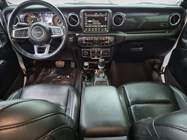 Used 2022 Jeep Wrangler Unlimited Sahara AWD/4WD image 16