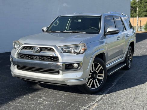 Used 2015 Toyota 4Runner Limited RWD image 1