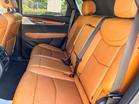 Certified 2023 Cadillac XT5 Premium Luxury AWD/4WD image 34