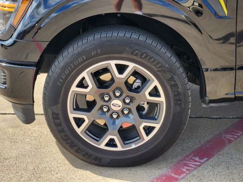 Used 2024 Ford F150 STX image 9