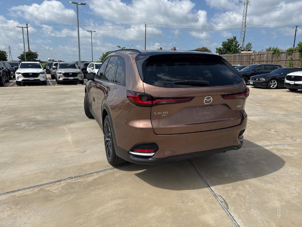 Used 2025 MAZDA CX-70 Plug-In Hybrid w/ Premium Plus AWD/4WD image 16