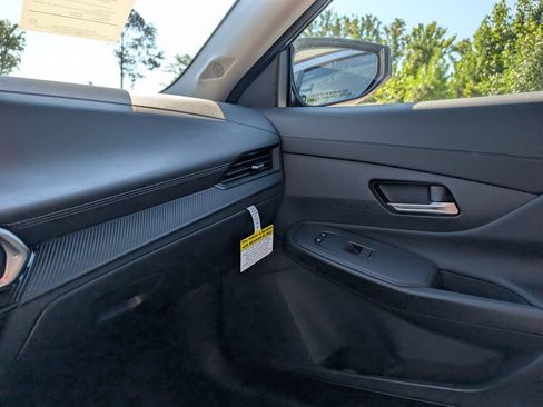 New 2026 Nissan Sentra SV w/ Floor Mat Package FWD image 28