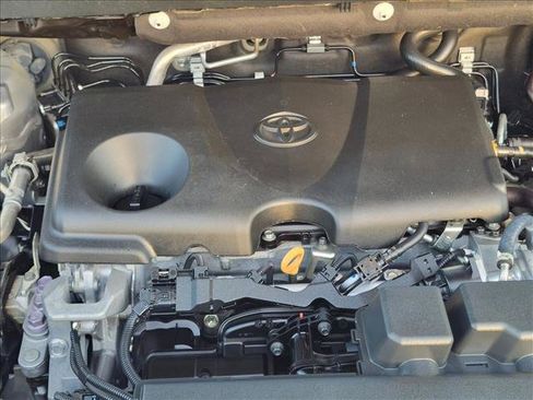 Used 2023 Toyota RAV4 LE AWD/4WD image 21