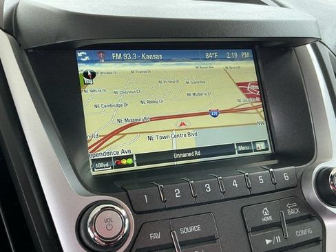 Used 2017 Chevrolet Equinox Premier w/ Enhanced Convenience Package AWD/4WD image 28