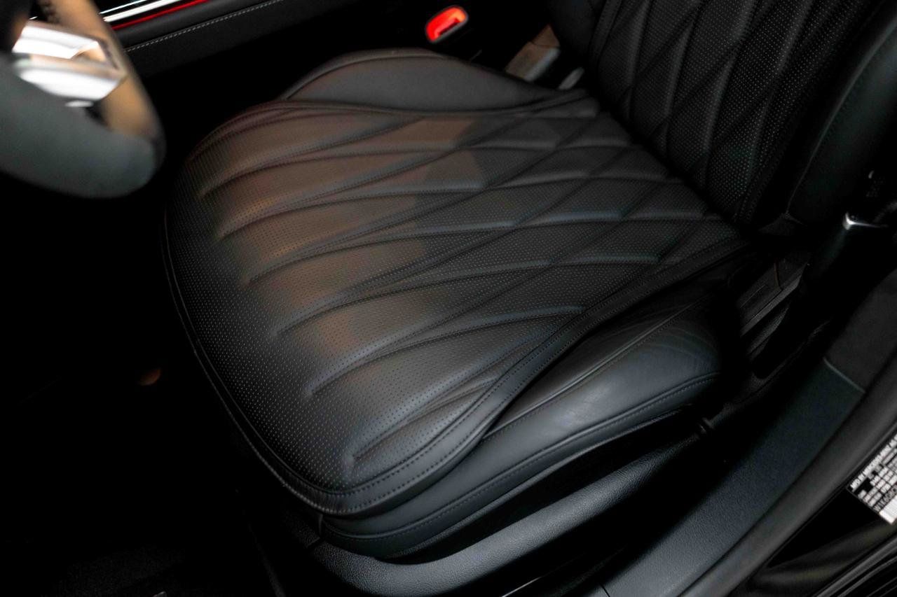 Used 2025 Mercedes-Benz S 63 AMG S image 52