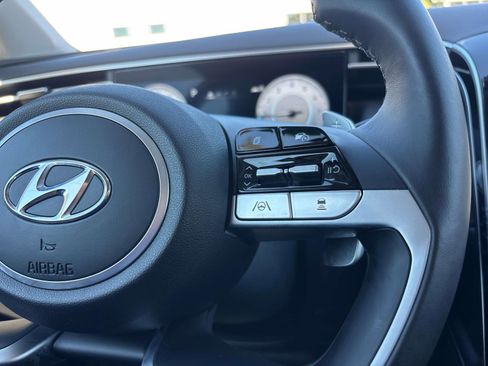 Used 2024 Hyundai Tucson Limited image 22