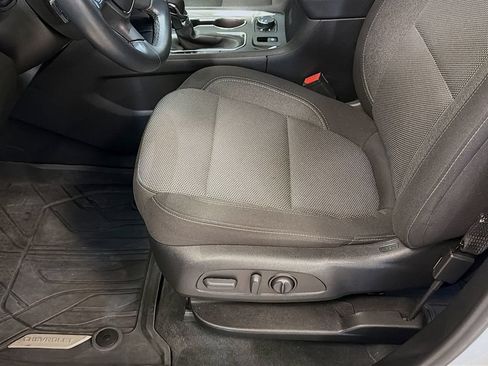 Used 2023 Chevrolet Traverse LT w/ LPO, Floor Liner Package AWD/4WD image 20