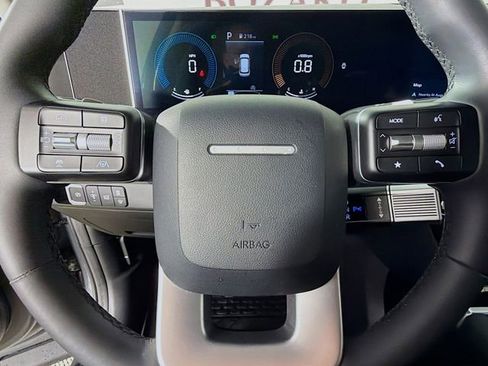 Used 2025 Hyundai Santa Fe XRT AWD/4WD image 13