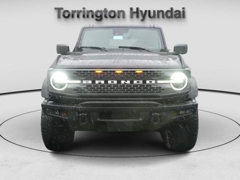 Used 2021 Ford Bronco Badlands w/ Sasquatch Package image 2