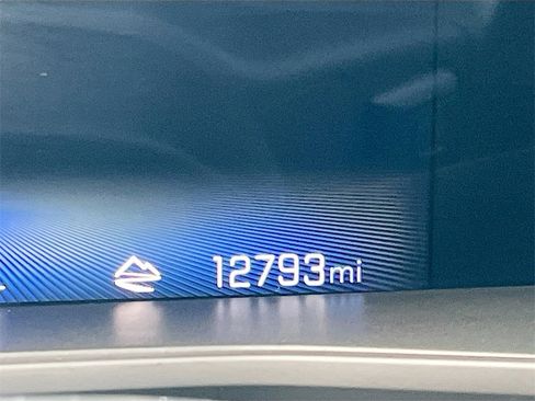 Used 2023 Chevrolet Colorado Trail Boss w/ Advanced Trailering Package image 12