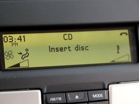 Used 2011 Volvo V50 T5 image 24