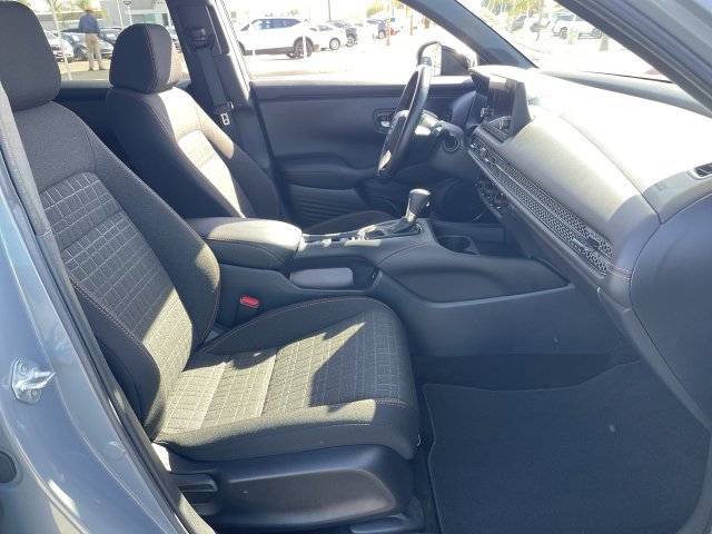 Used 2025 Honda HR-V Sport image 26