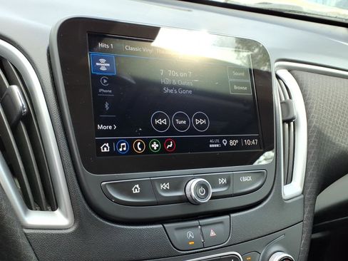 Used 2024 Chevrolet Malibu LT image 12