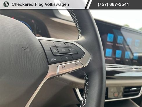 Used 2026 Volkswagen Atlas SE AWD/4WD image 39