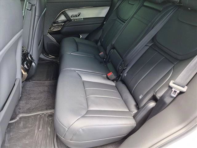 New 2027 Land Rover Range Rover Sport SE AWD/4WD image 14