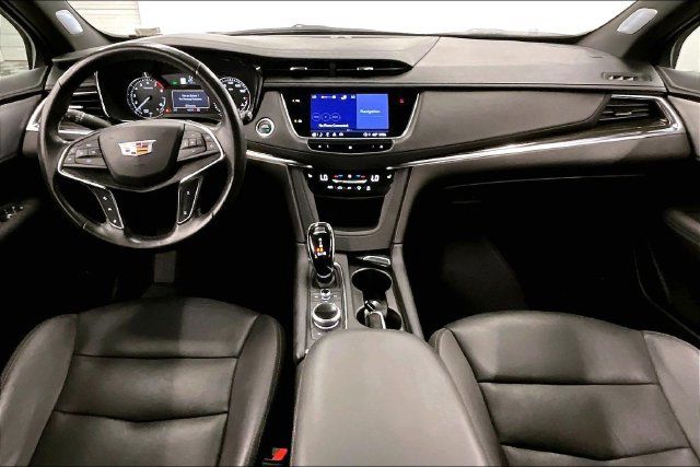 Used 2021 Cadillac XT5 Premium Luxury AWD/4WD image 18