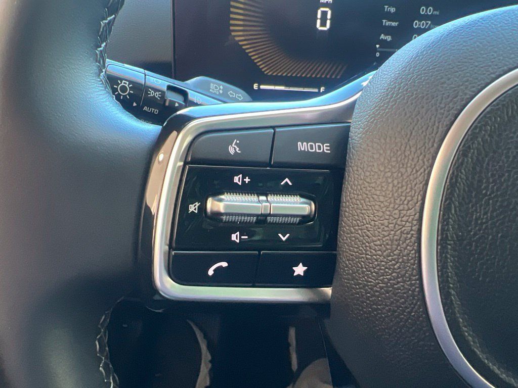 Certified 2024 Kia Sorento X-Line EX AWD/4WD image 57
