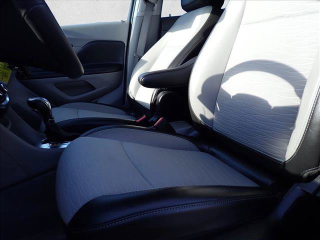 Used 2015 Buick Encore FWD image 11