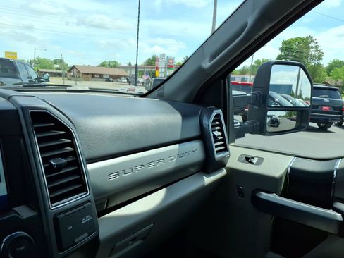 Used 2022 Ford F350 4x4 Regular Cab Super Duty image 21