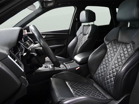 Used 2020 Audi SQ5 Premium Plus w/ Premium Plus Package AWD/4WD image 11