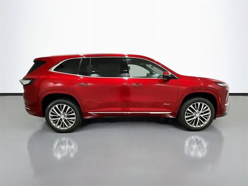New 2026 Buick Enclave Avenir w/ Super Cruise Package image 8